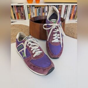 Vintage KangaROOS Purple and Green Sneakers Size 7.5